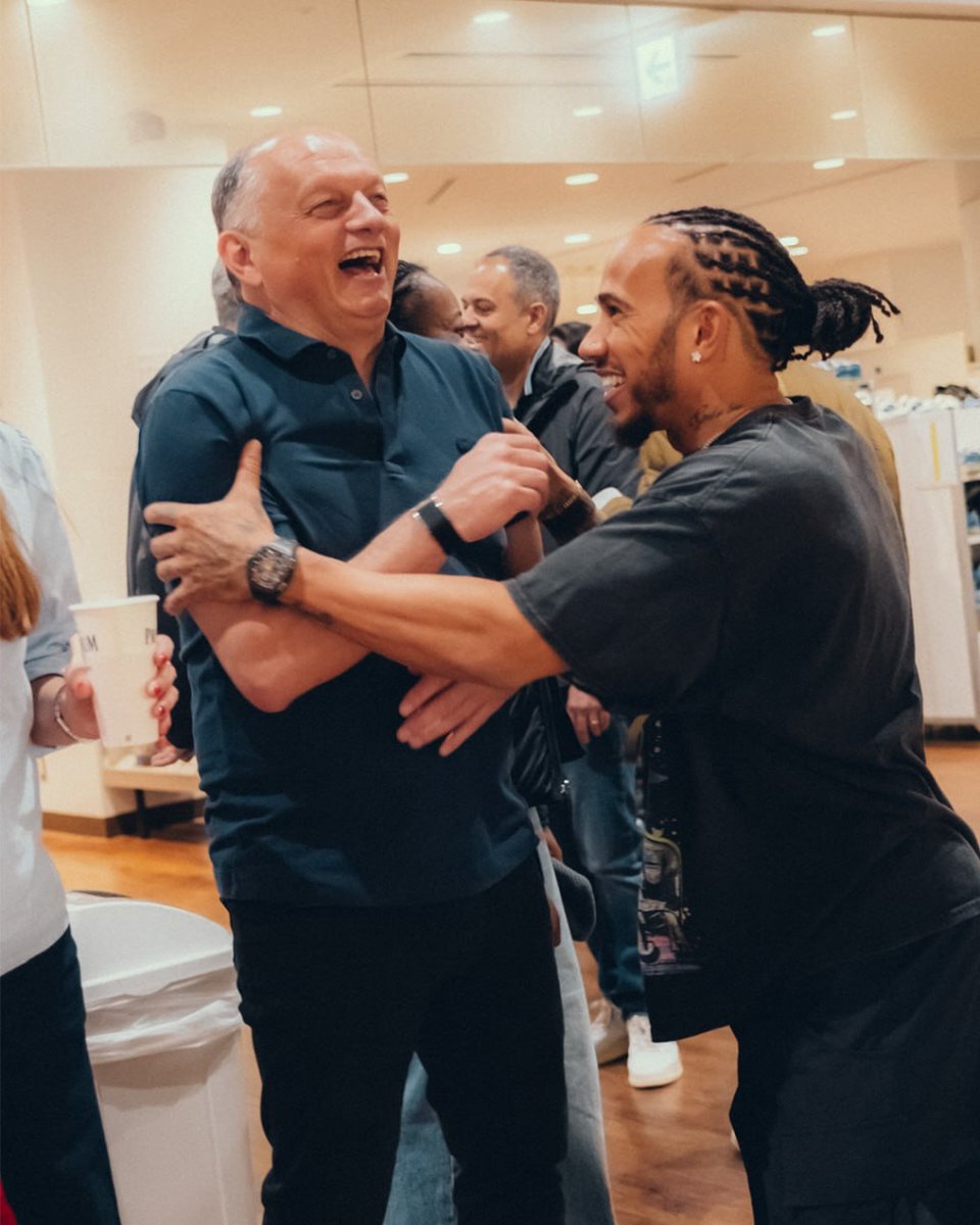 Lewis Hamilton News 🇧🇷 tweet media