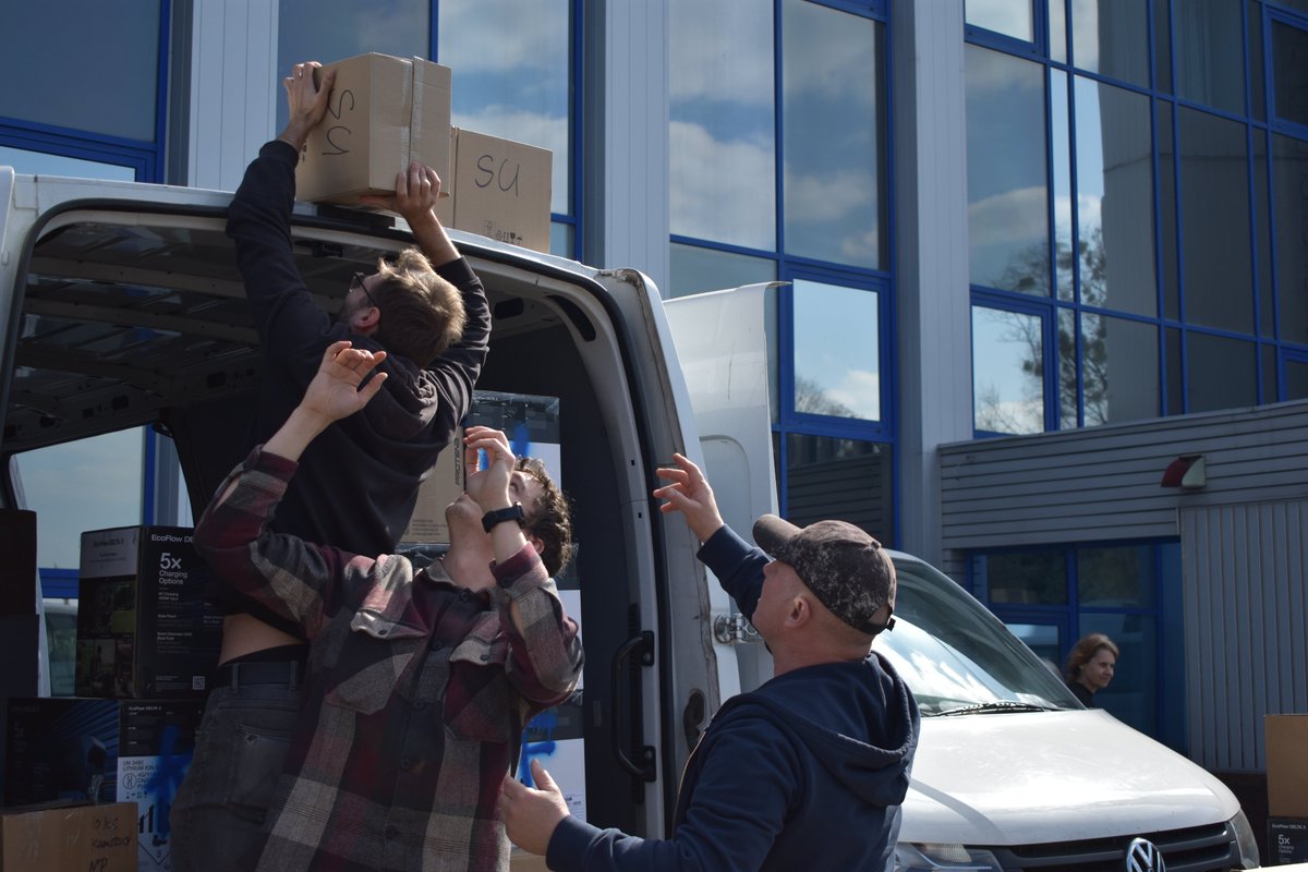 Pomozte Ukrajině s Pamětí národa tweet media