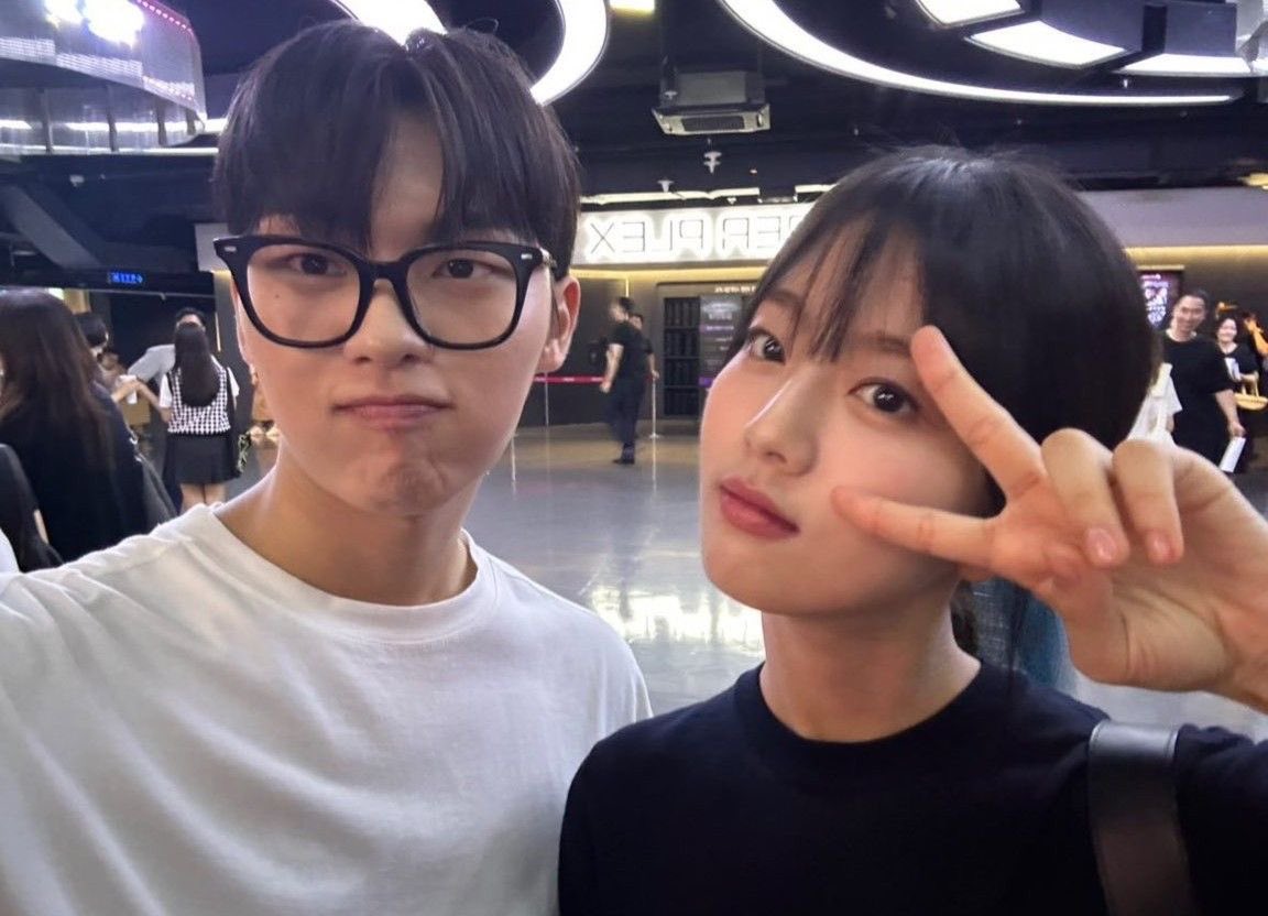 고민희.. tweet media