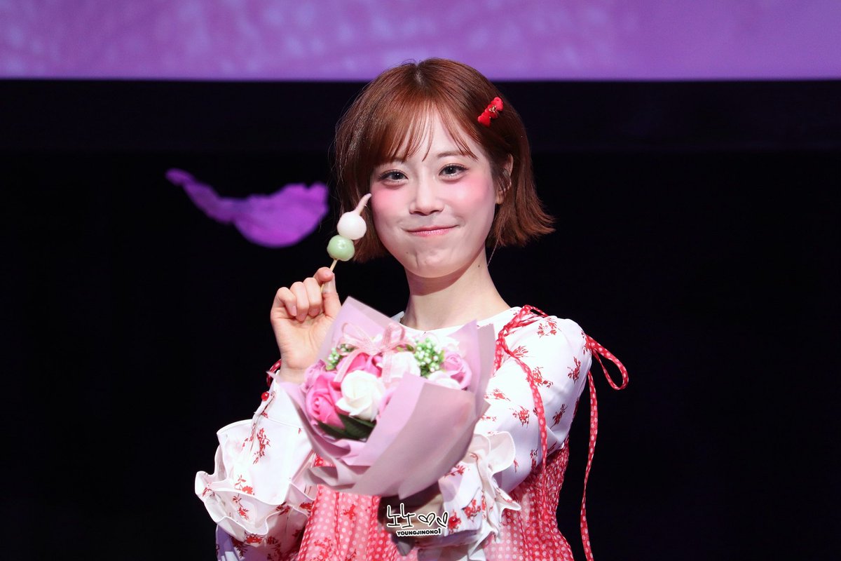 260328 #허영지 #ヨンジ
2026 YOUNG JI JAPAN FAN MEETING
「Hello, Spring with HURMING」

꽃보다 영지언니ᕷ

♡ <a href="/youngjijjang2ya/">허영지</a>