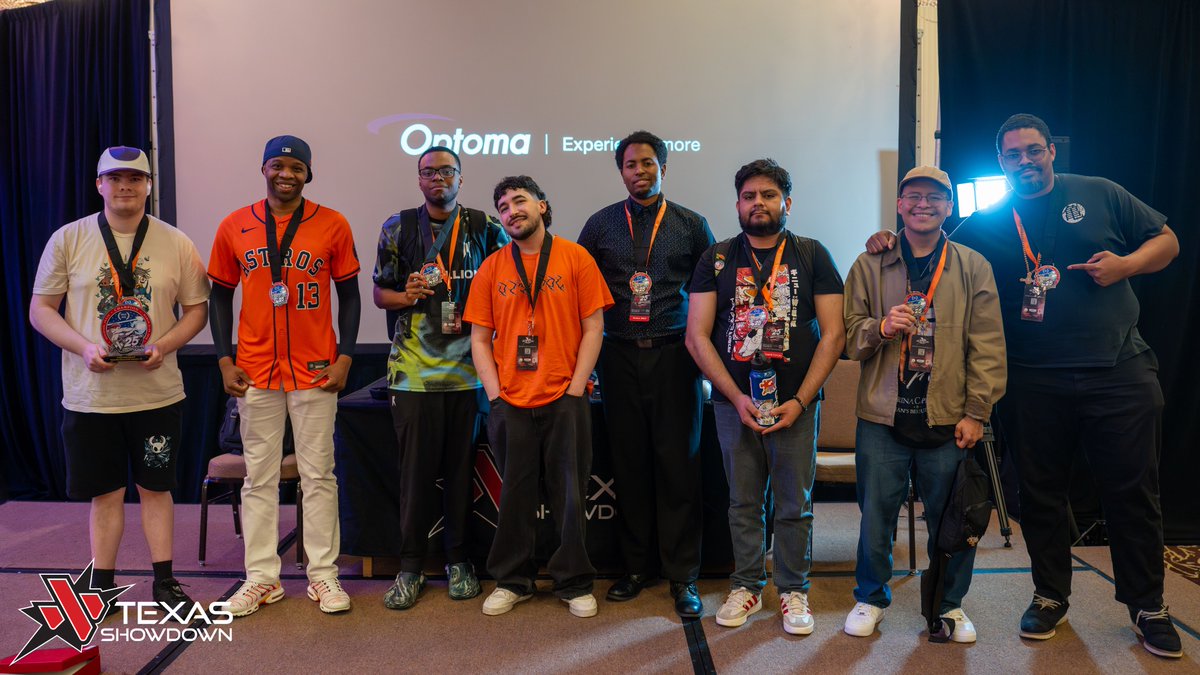 Texas Showdown Dragon Ball FighterZ ($200 pot bonus) Top Eight: 
🥇<a href="/KJpixel14/">KJpixel</a>
🥈Enfant Perdu | Easyman
🥉<a href="/INZEM2/">INZEM</a>
<a href="/INZEM2/">INZEM</a>
<a href="/izanami715/">Himzanami❄️</a>
<a href="/Argo_SB/">Argo</a>
<a href="/Student_DBFZ/">Student</a>
<a href="/TheSideheadlock/">McBenedict</a>
@EZisASwiftie

#TXS26

📸:(<a href="/solidxpanda/">solidxpanda</a>)