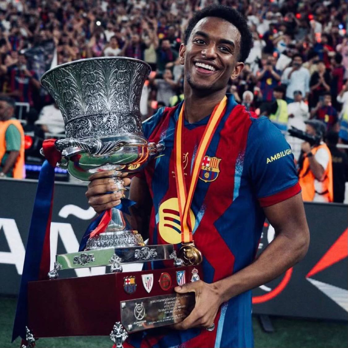 Goat💙❤️ tweet media