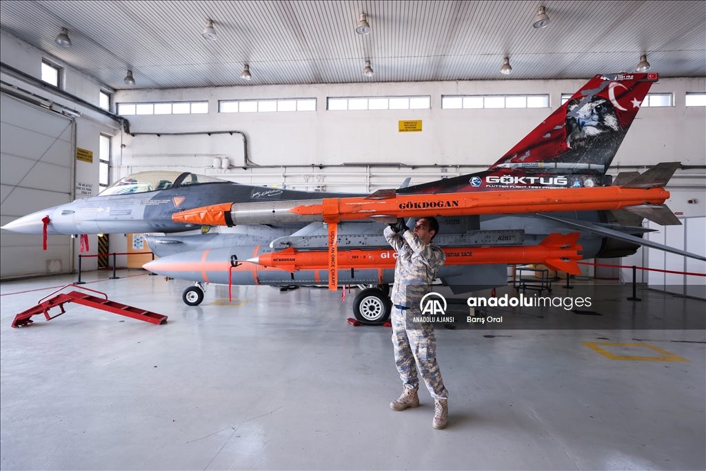 StrategicWarCrafted tweet media