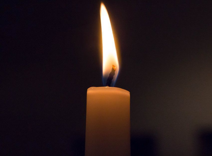 At times of bereavement, families sometimes ask people to make a donation instead of sending flowers to a funeral, as a way of honouring a loved one. If you'd like more information on this or on setting up tribute pages for someone you love, visit: dianneoxberrytrust.org/in-memory