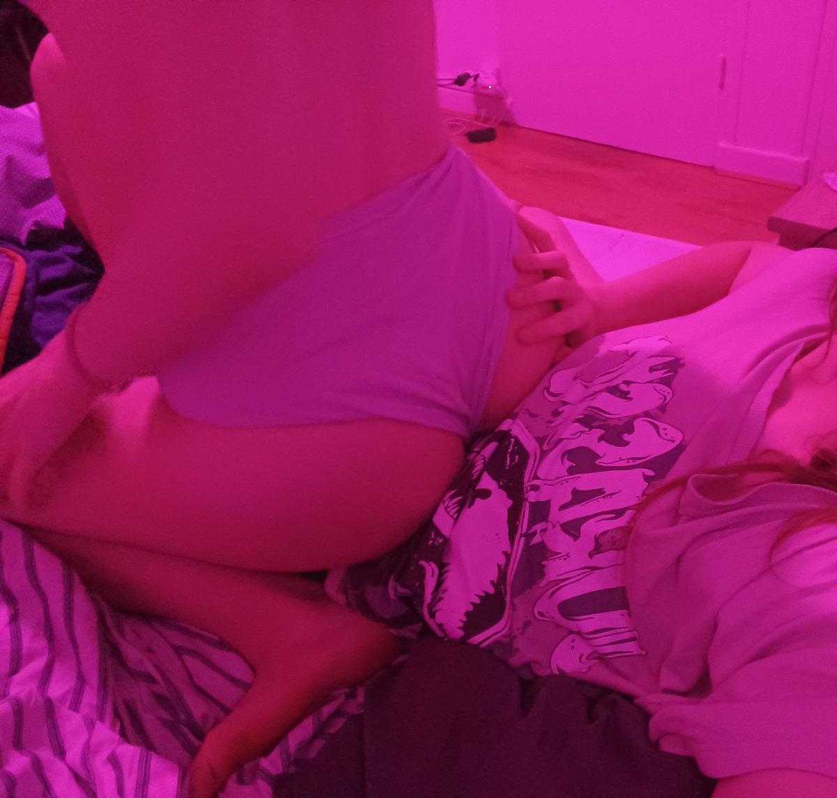 6'2 STANDING ON MY MONEY ♡ tweet media