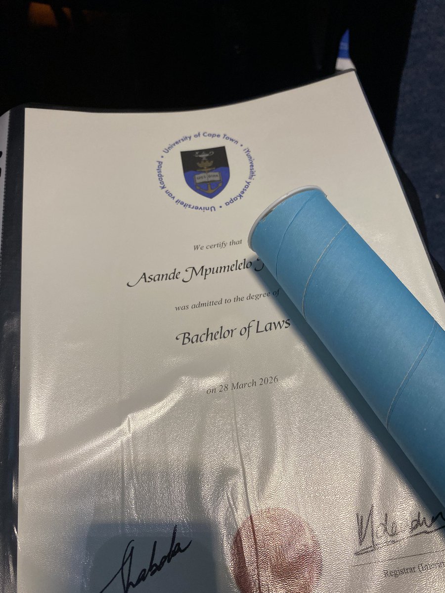 Hlubi ❤️ tweet media