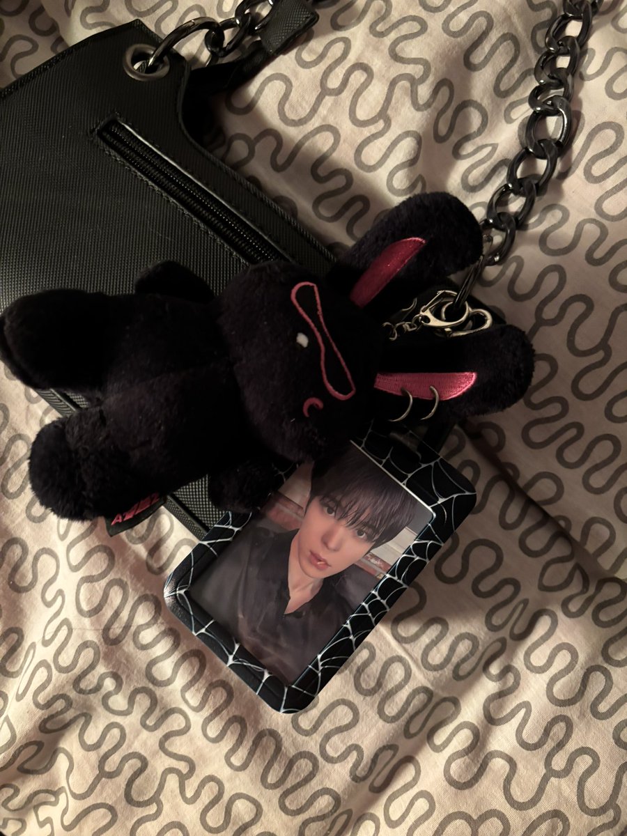 danna 🪼 yunho month tweet media