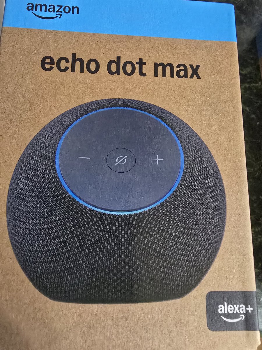 𝕋𝕙𝕖 ℂ𝕪𝕓𝕖𝕣 ℍ𝕠𝕦𝕤𝕖 tweet media