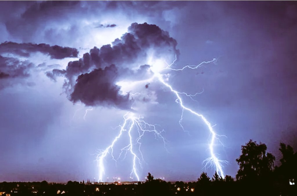 𝗗𝗘𝗖𝗘𝗠𝗕𝗘𝗥 tweet media