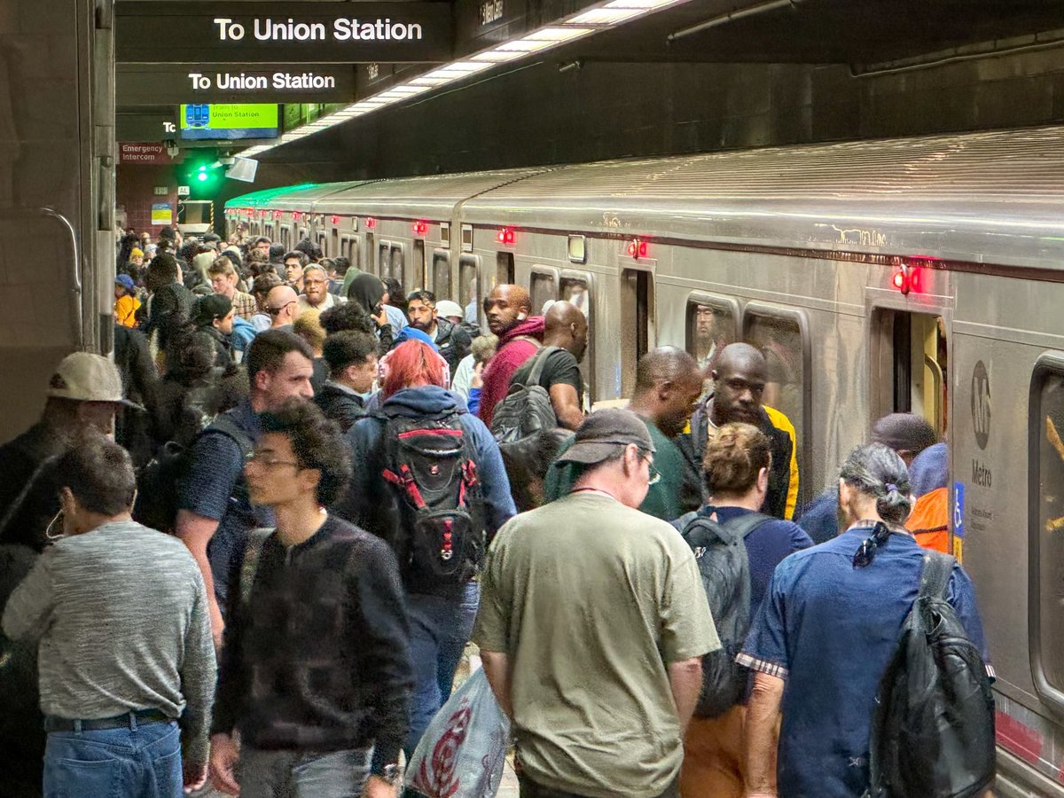 Nationalize Nic tweet media