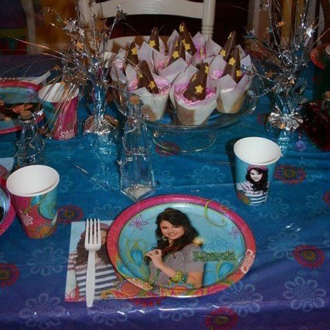 nostalgia tweet media