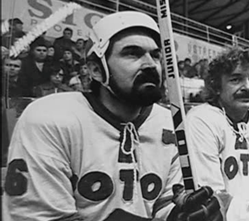 Tomáš Kučera tweet media