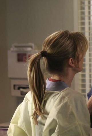 ivory2steel's tweet image. i know braid is the mel king trademark but i wanna see her in a cute ponytail ala meredith grey so bad