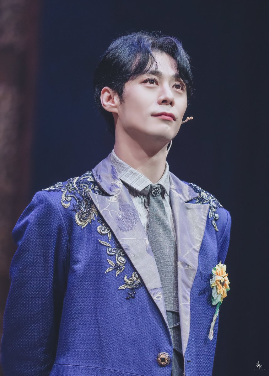 ᴿᴬᴺᴳ tweet media