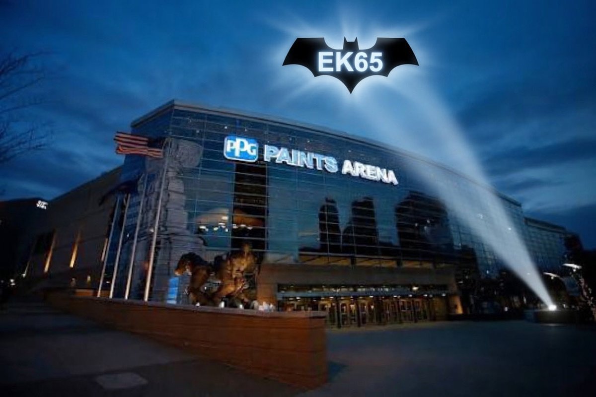 Penguins Jesus tweet media