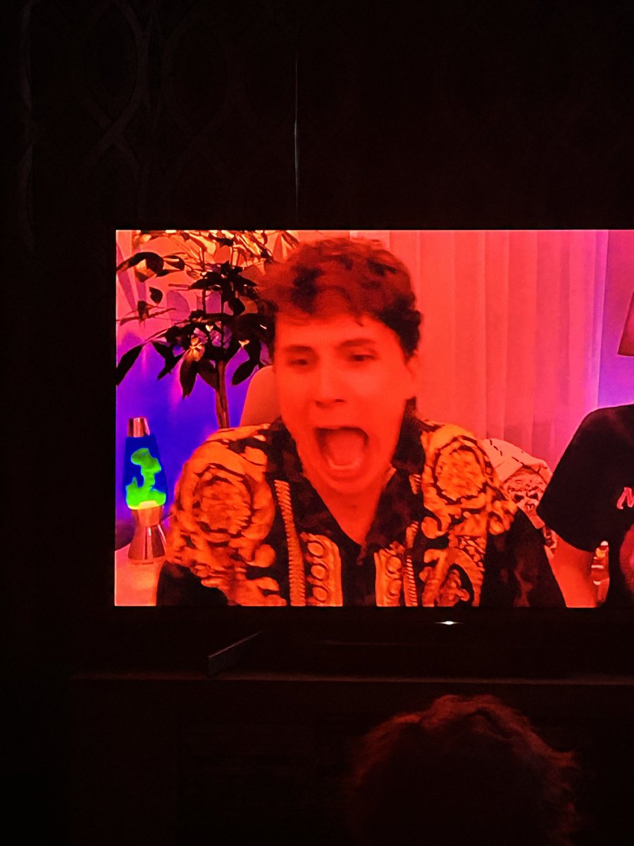 “Han” tweet media