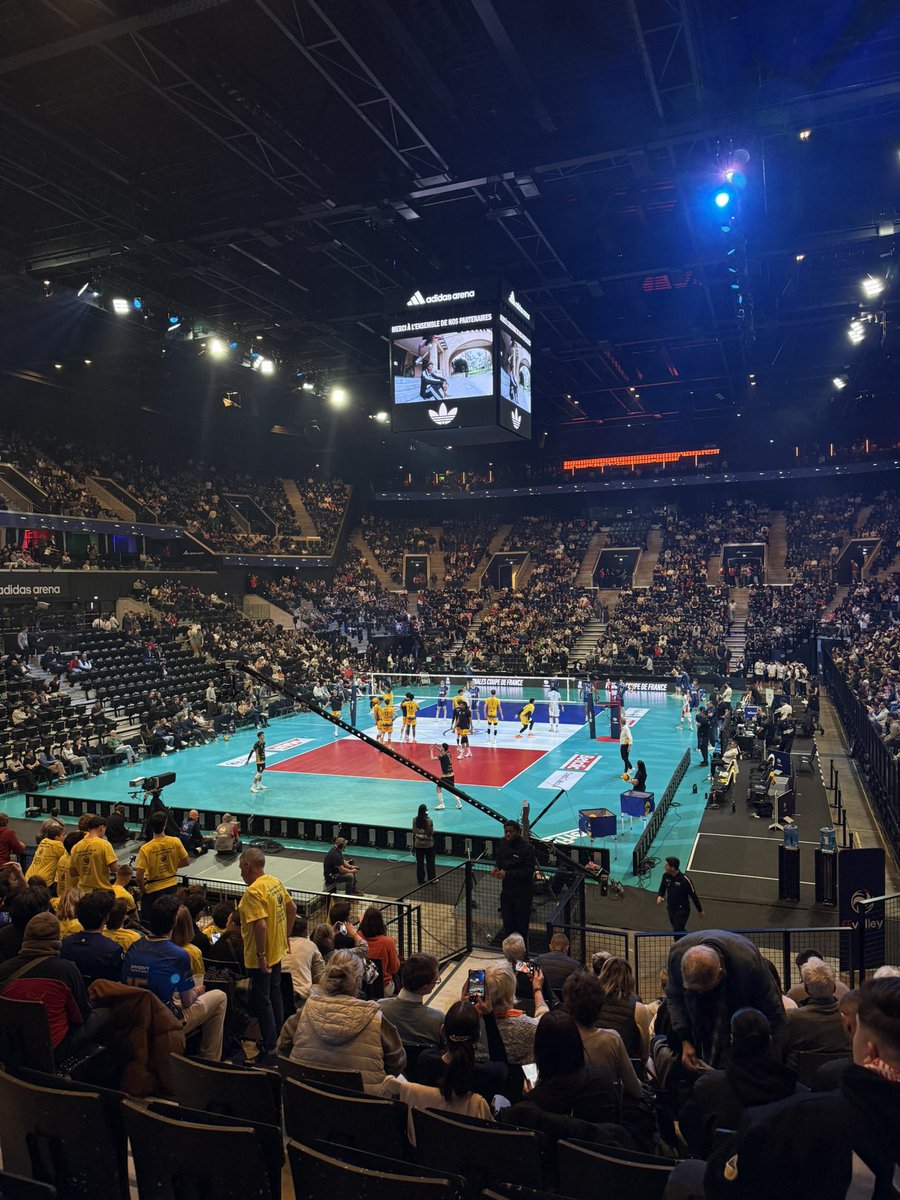 Shyn ᢉ𐭩 tweet media