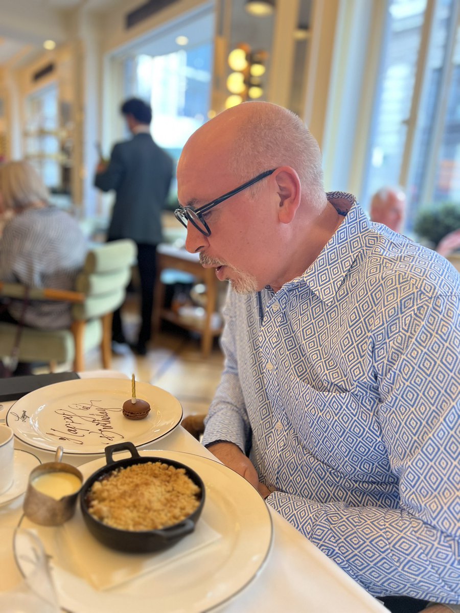 Marianne Avery tweet media