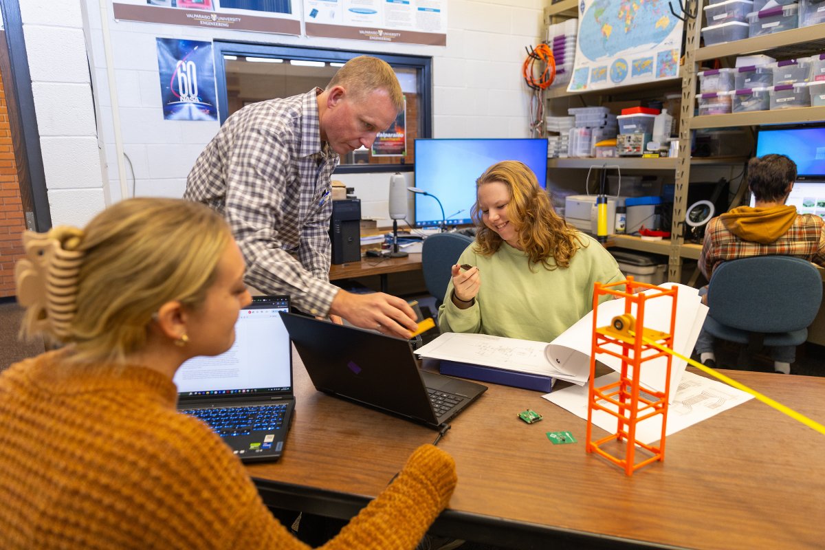 Valparaiso University tweet media