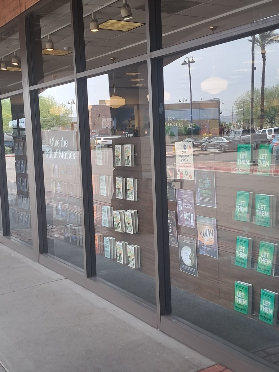 lasssslo tweet media