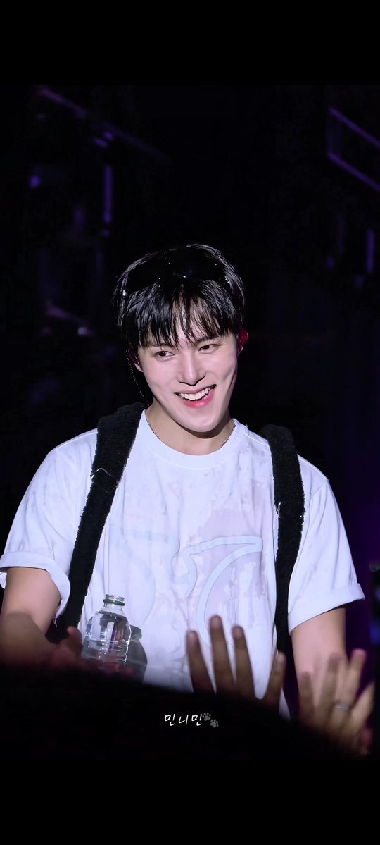 에스 (‧̀͡ ৲ˎy 매일이 민혁의 날이야 tweet media