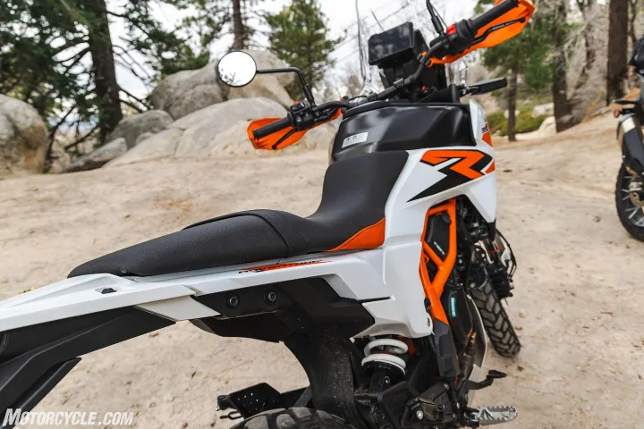 MoreMotorcycles's tweet image. 2025 #KTM 390 Adventure R

📷
@MotorcycleCom