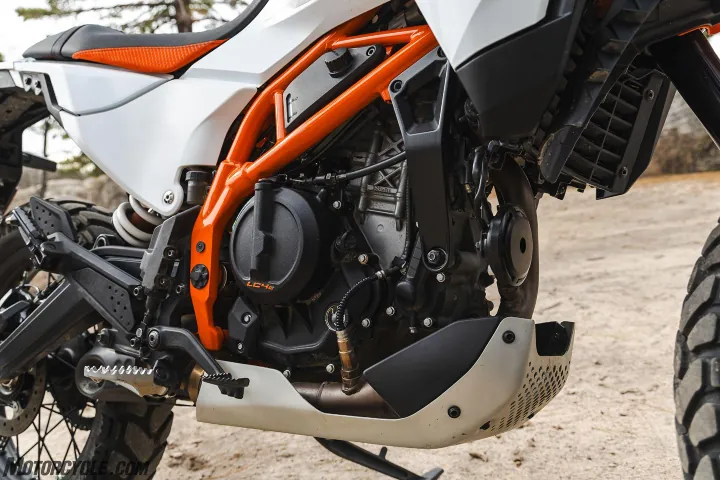 MoreMotorcycles's tweet image. 2025 #KTM 390 Adventure R

📷
@MotorcycleCom