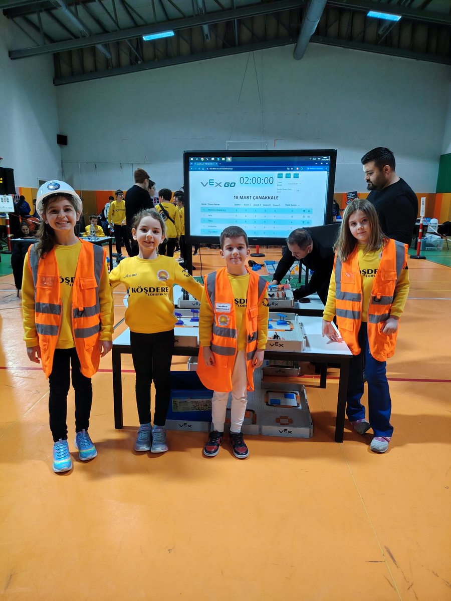 59bilsem's tweet photo. Tekirdağ BİLSEM, VEX Robotics Çanakkale Turnuvası’nda önemli başarılara imza attı. Robotics Masters v2 “Innovation Award”, Robotics Masters Jr. ise “Best Team Spirit Award” kazandı. Öğrencilerimizi ve mentörlerimizi kutluyoruz. #TekirdağBİLSEM #VEXRobotics #Robotik #STEM https://t.co/ZneQNg8EUj