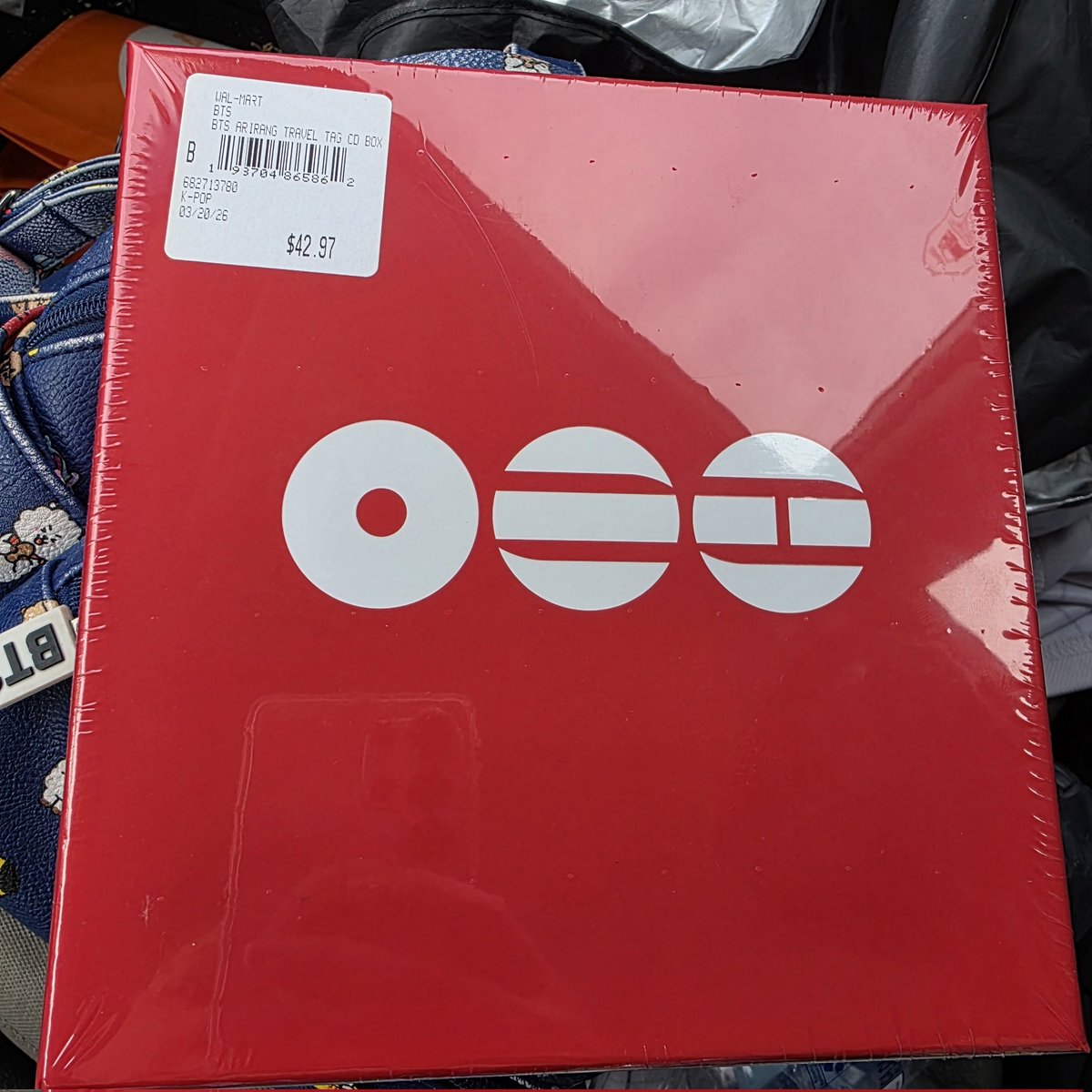 Borahae Witch⁷ ⩇:⩇⩇ ㉧㉣㉣ 𝑎𝑟𝑖𝑟𝑎𝑛𝑔 tweet media