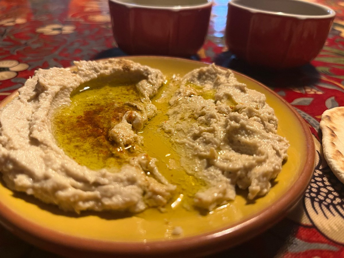 Maysaloon tweet media