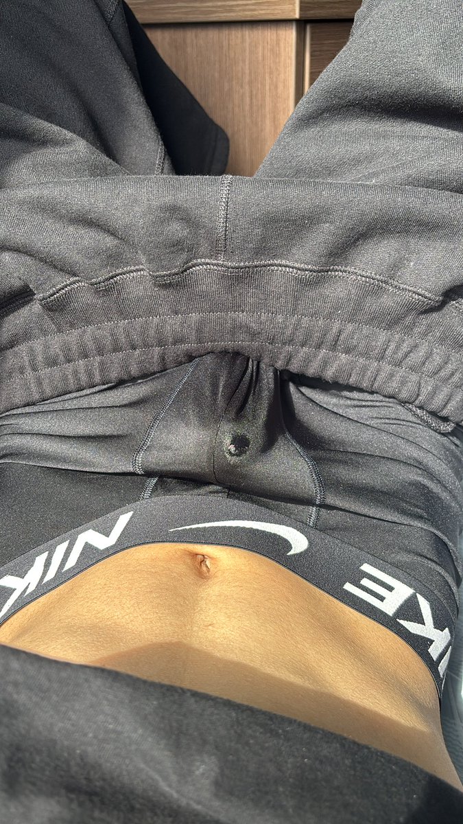 leakingpre tweet media