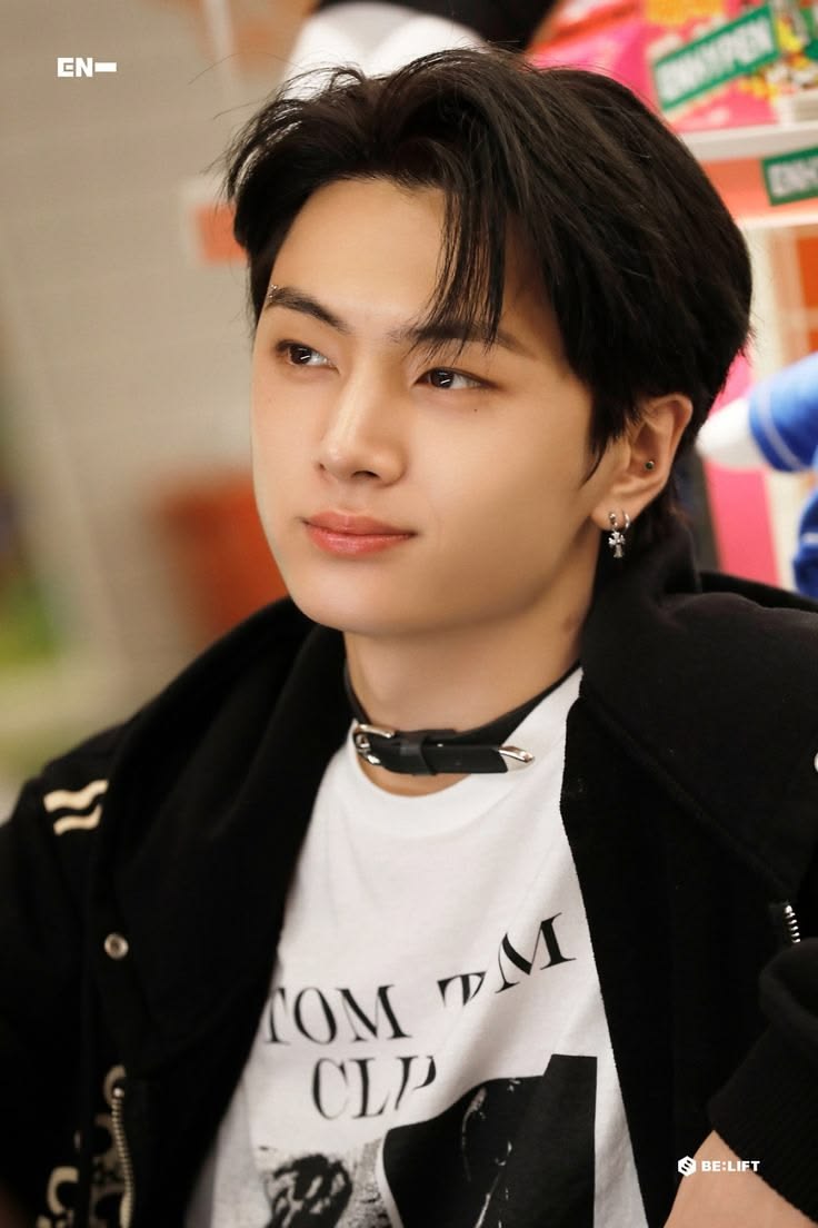 aar | ENHYPEN IS SEVEN 🤎 tweet media