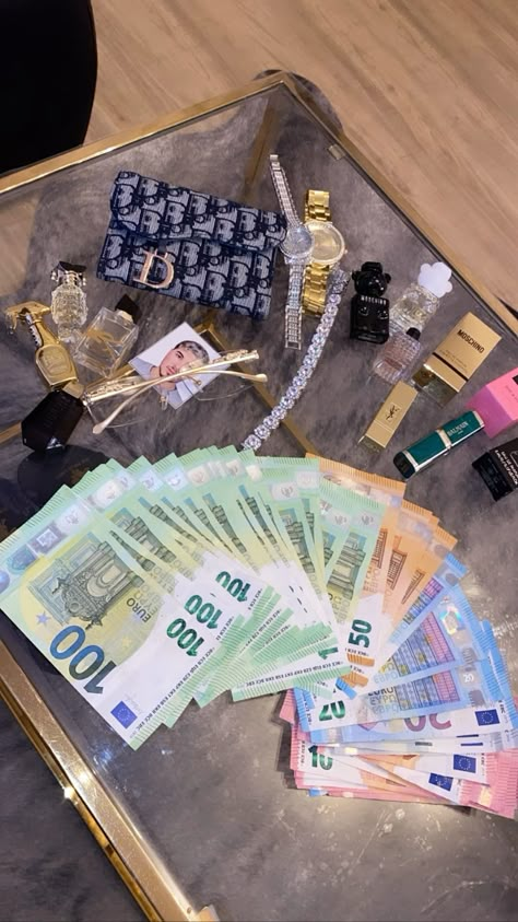 République tweet media