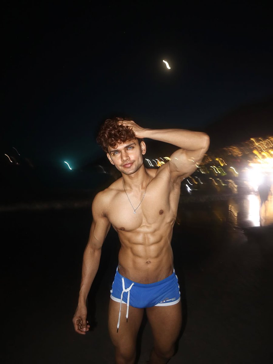 Ron Bott tweet media