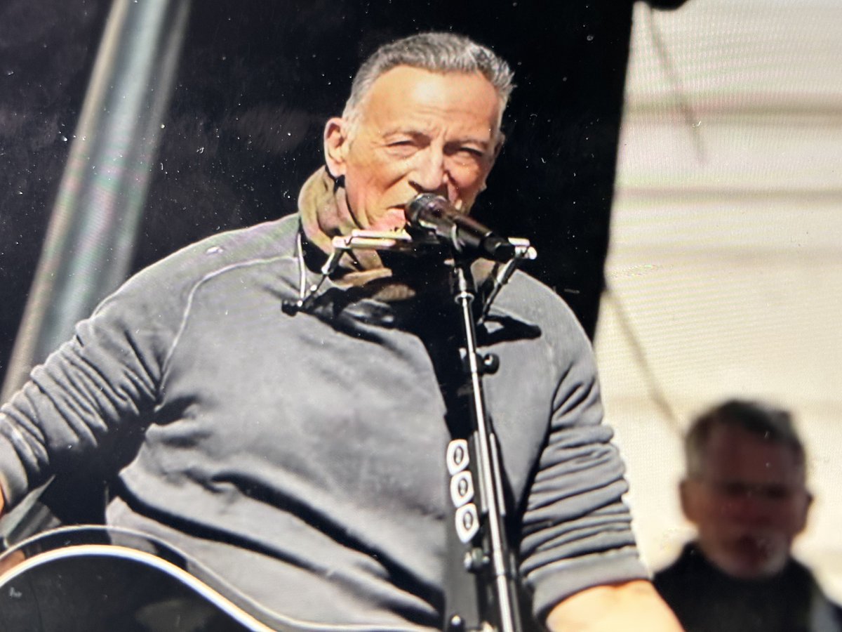 Katrina vandenHeuvel tweet media