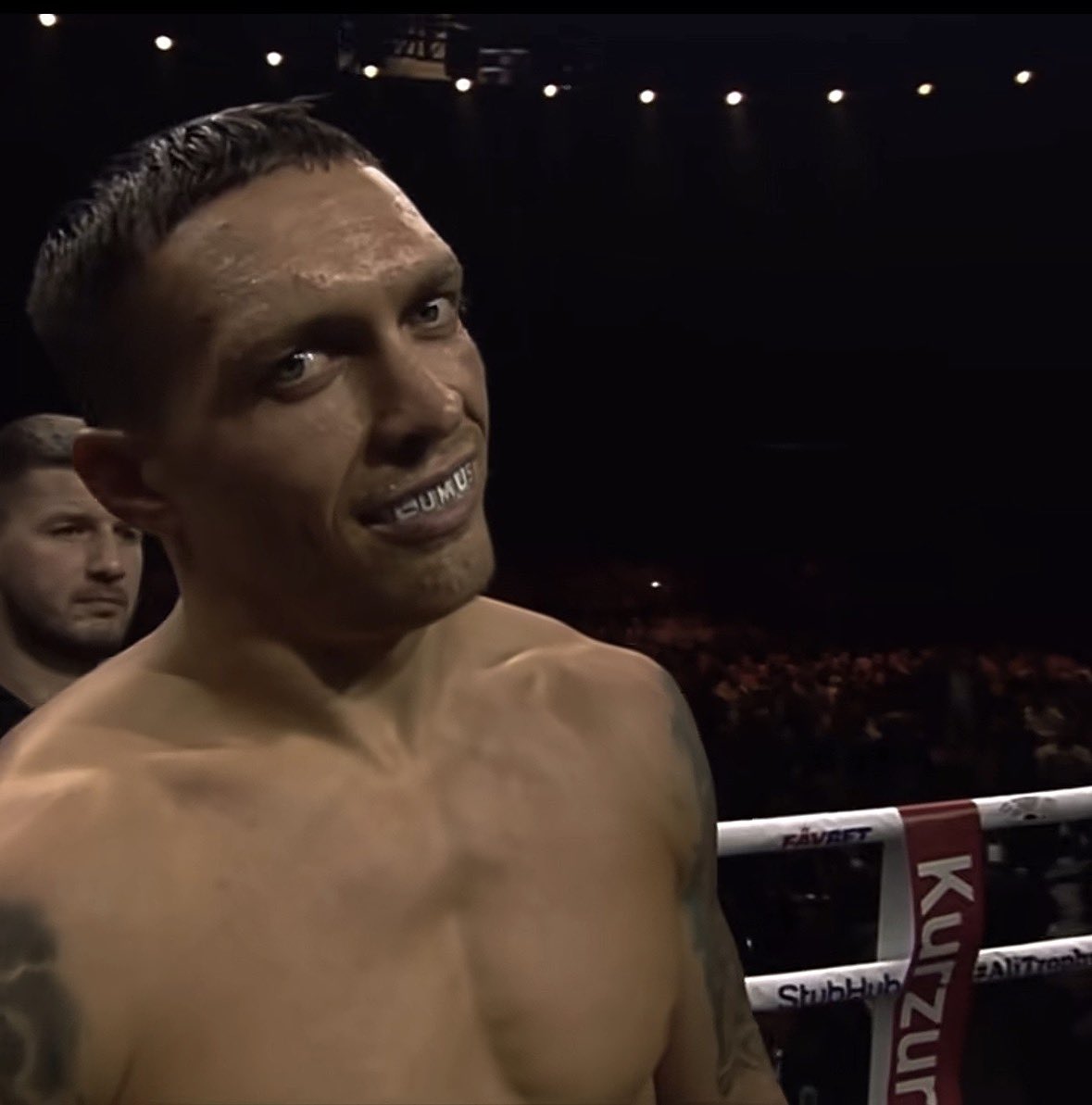 Usyk won! #UFCseattle