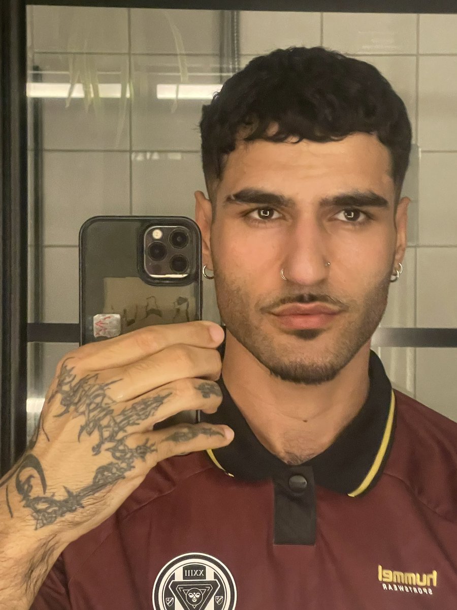 bassmemory tweet media