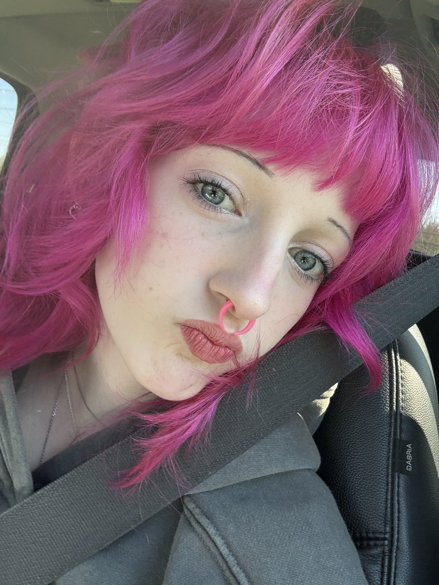 laura palmer of edtwt tweet media