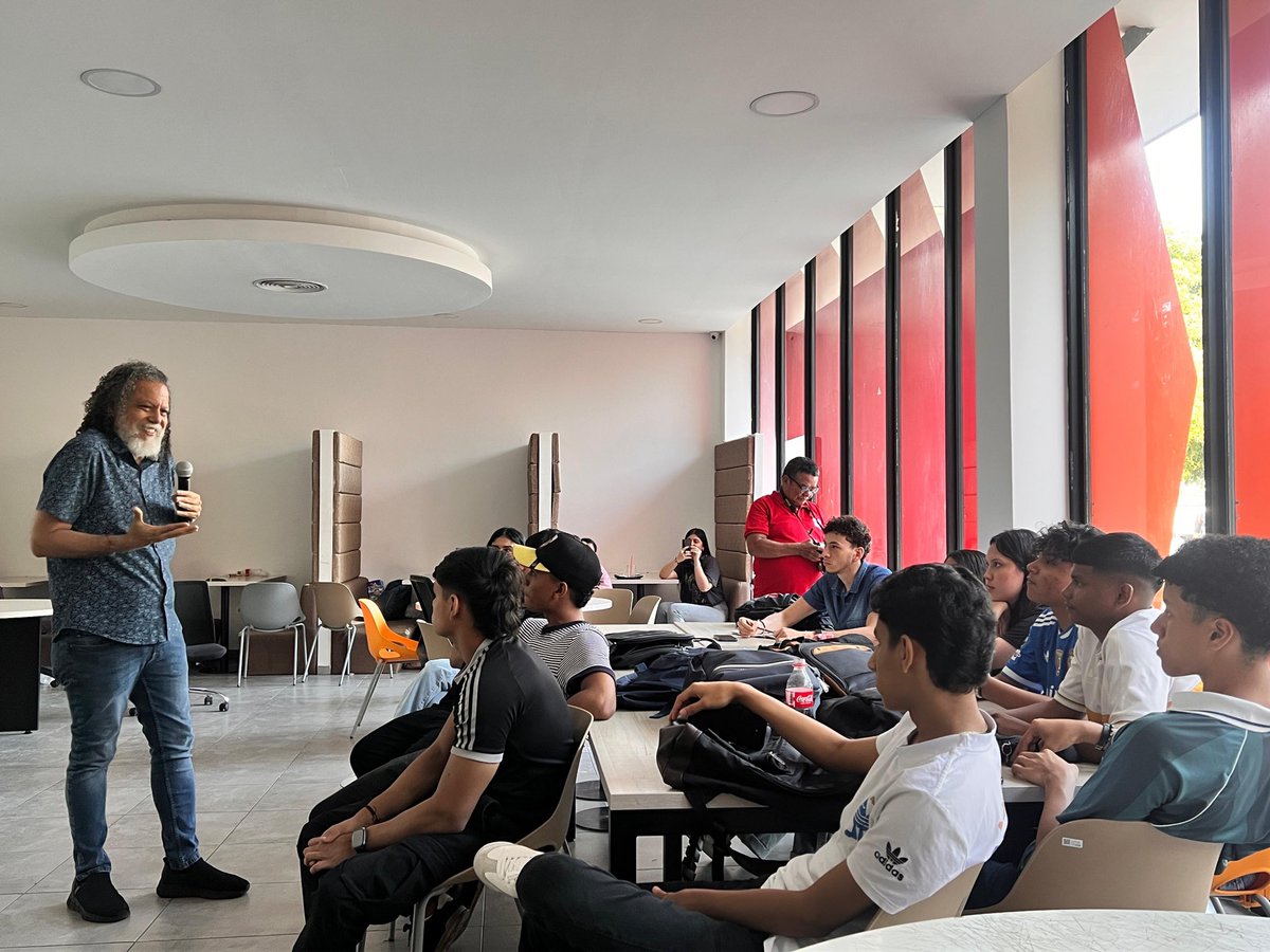 Alberto Linero tweet media