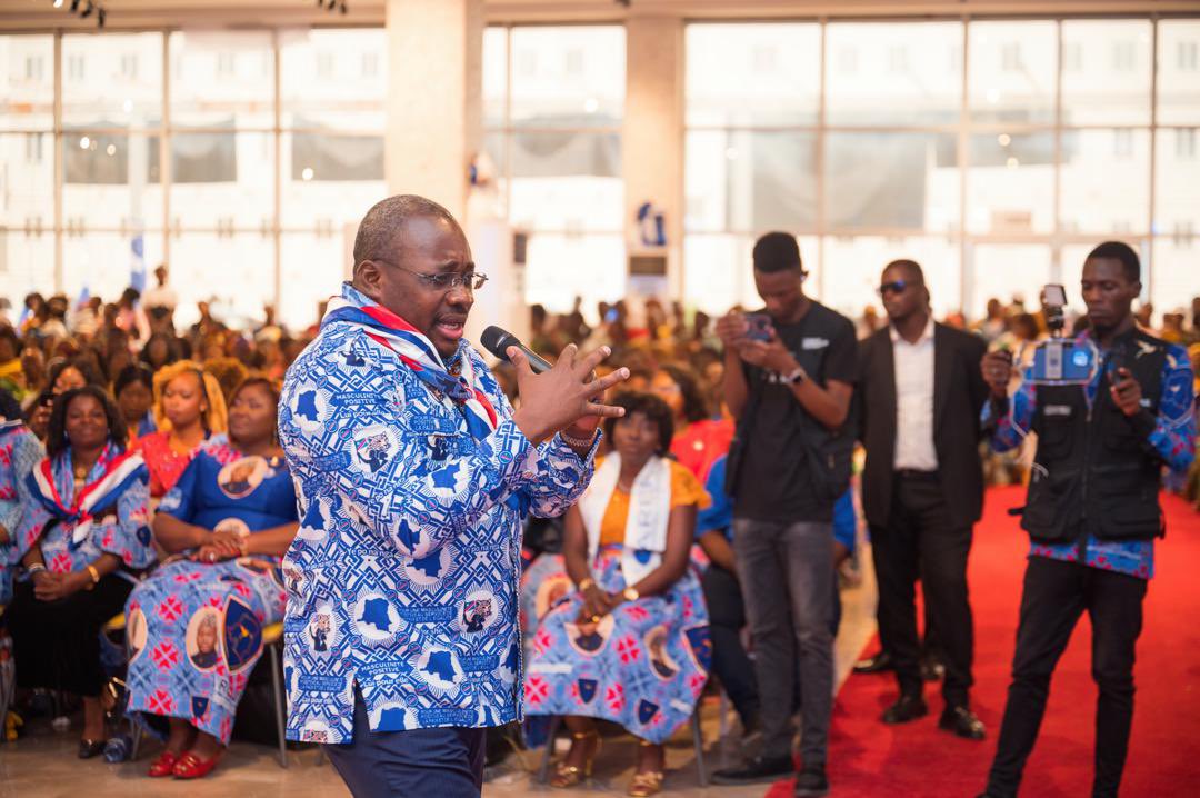 Guy Loando Mboyo tweet media