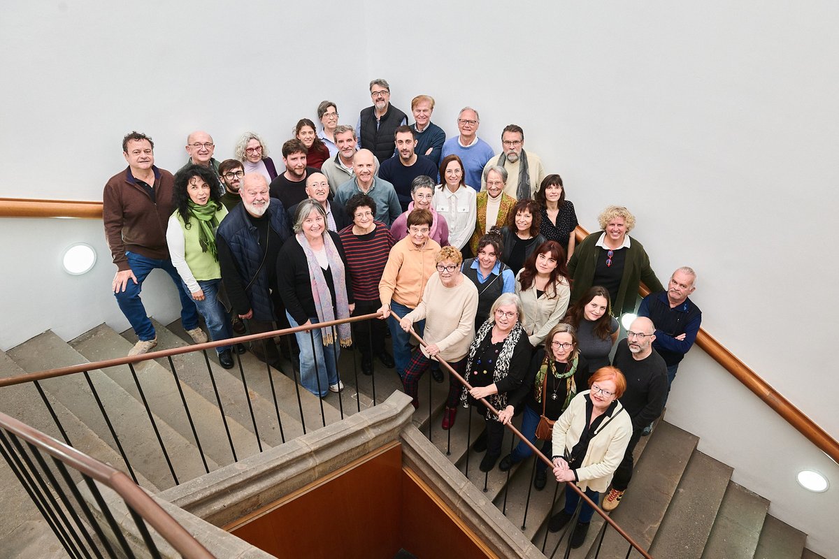 JMCatalunya's tweet photo. Avui hem celebrat l'assemblea general anual de la Federació de Joventuts Musicals de Catalunya a la seu de la SGAE a #Barcelona i hem brindat i apagat les espelmes del pastís dels 40 anys que fa aquest 2026 que es va crear la Federació 🎂
@jjmmtgna
📷Mario Wurzburger https://t.co/XLxdLpCAeZ