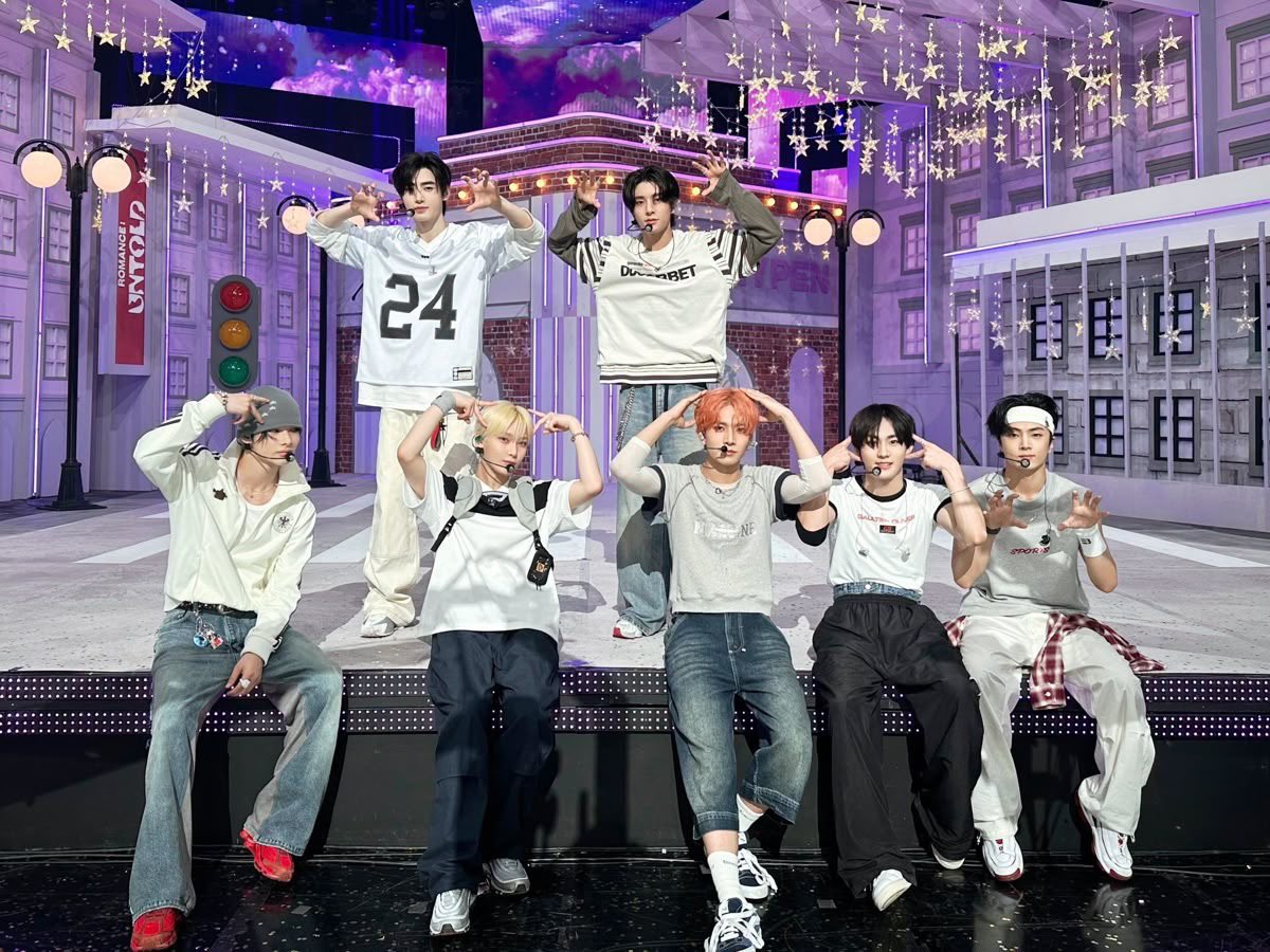 hee 🎧 tweet media