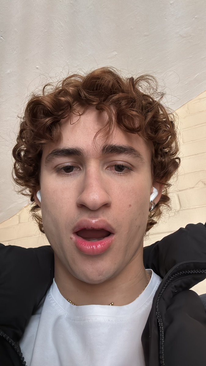 Carlos Montagouth tweet media