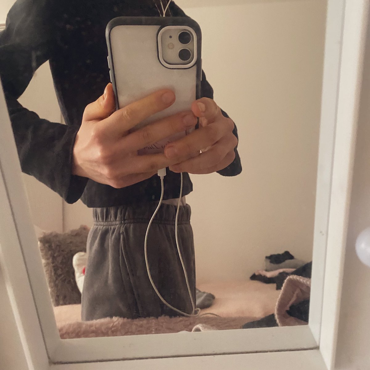 aylin ‧₊˚ 💋 ‧₊˚ tweet media