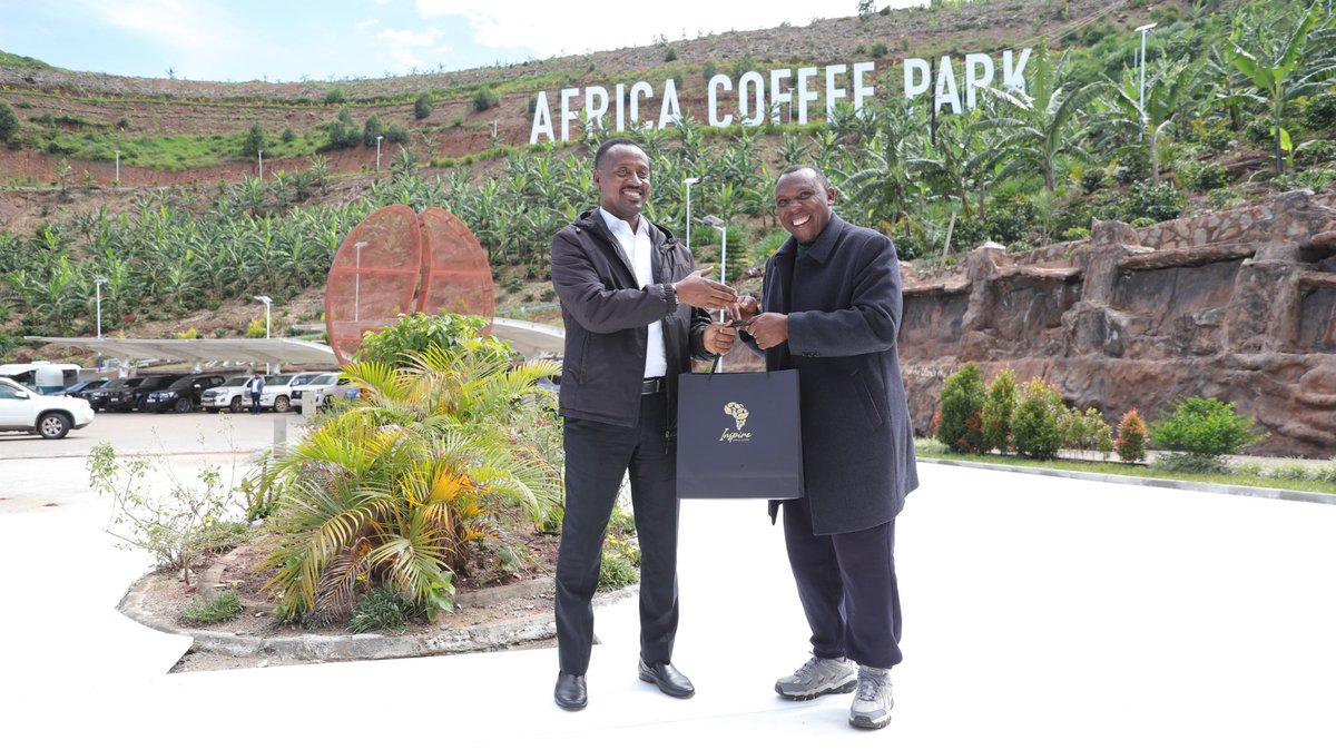 africoffeepark's tweet photo. Hon. Henry Musasizi, alongside Hon. Amos Kankunda, emphasized the need to address key infrastructure gaps to unlock full production capacity at the @AfriCoffeePark and accelerate economic transformation.

#CoffeeCity https://t.co/KBkHJD1hbj