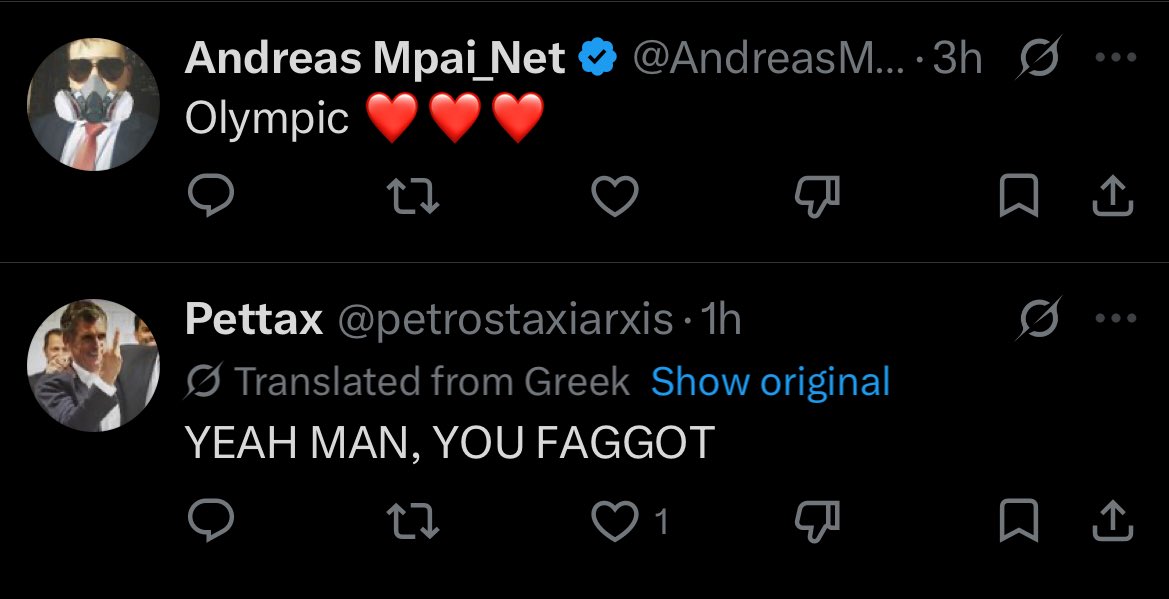 2001 Live tweet media