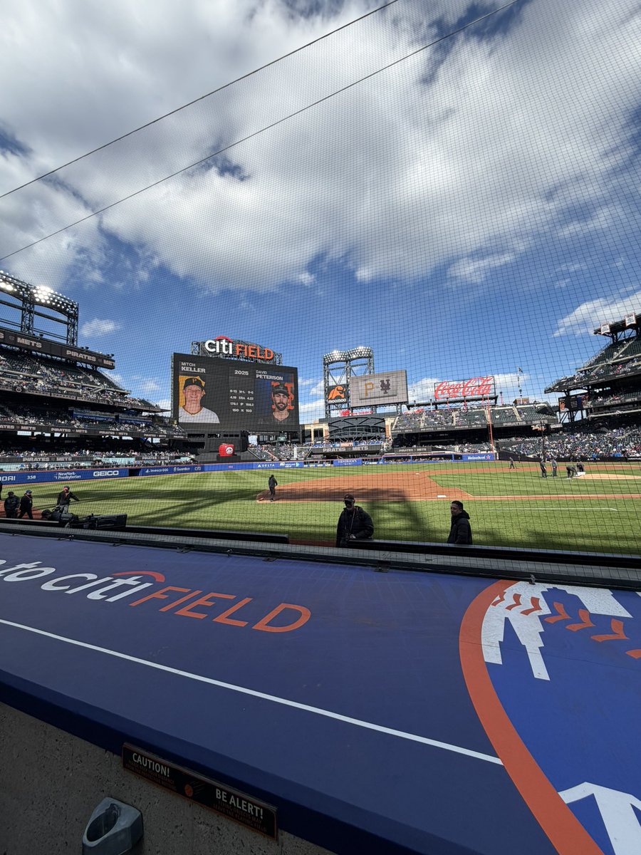 Rachel Luba (レイチェル・ルーバ) tweet media