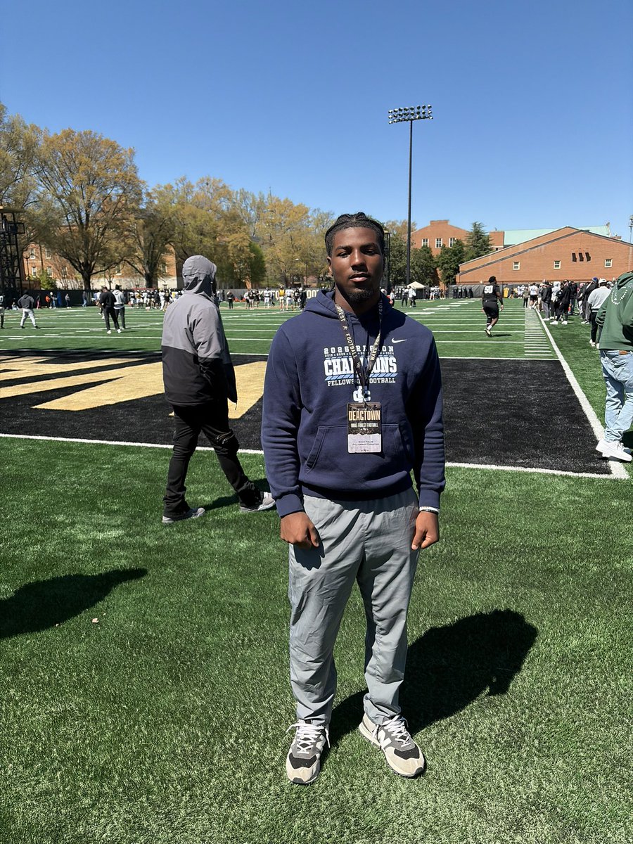 Synir “Syn” Fields tweet media