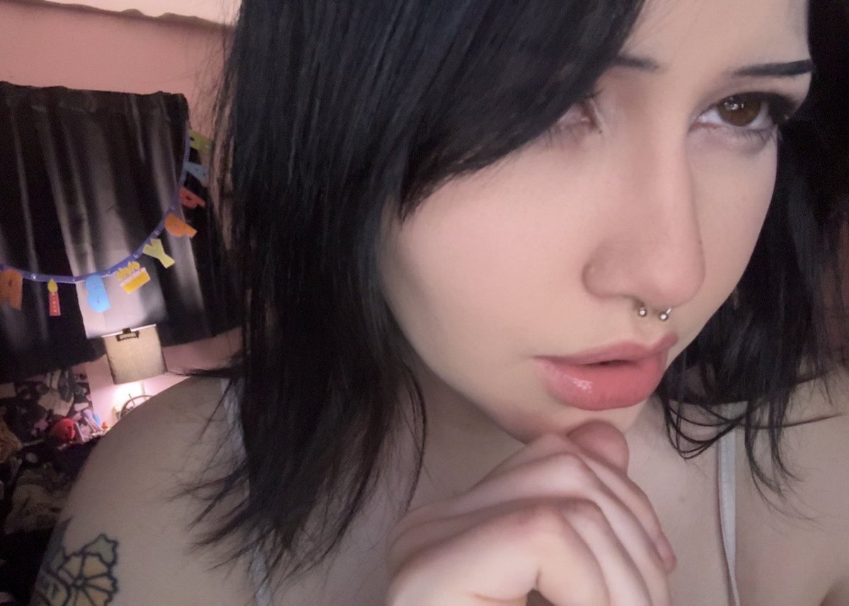 monkey spit tweet media