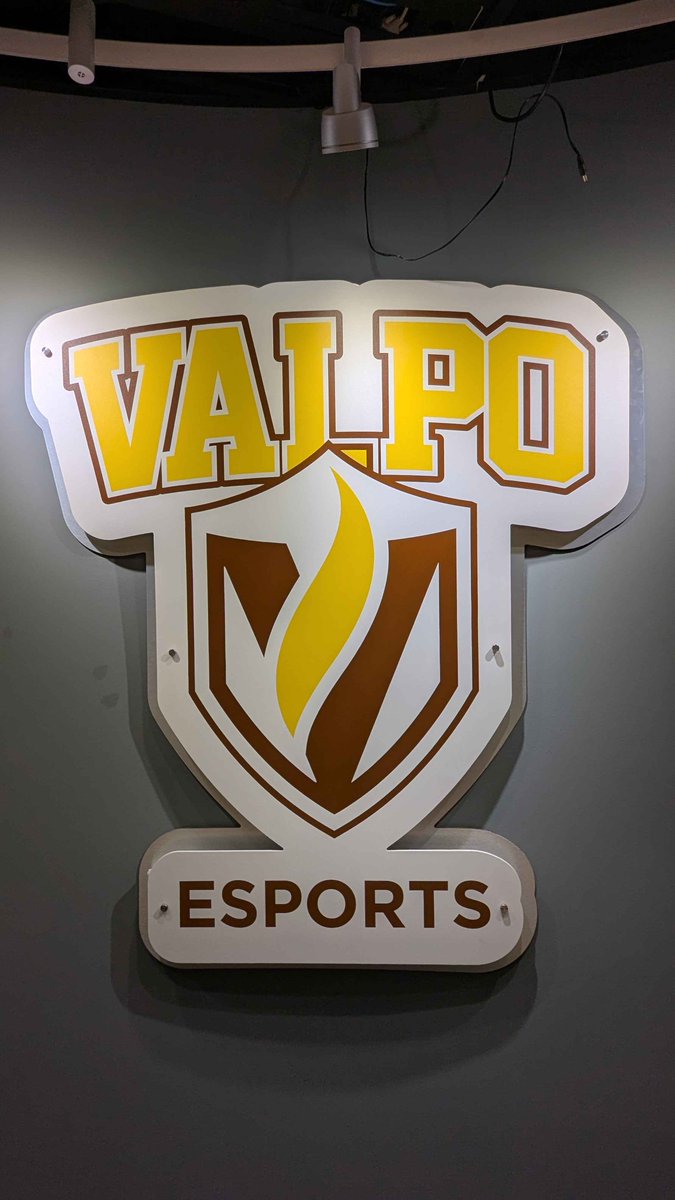 Saint Xavier Esports tweet media
